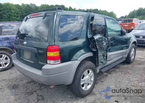 2002 Ford Escape Xlt из США, поврежденный, VIN 1FMYU03152KA93192